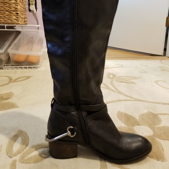 Women boots - Picture 4 of 4